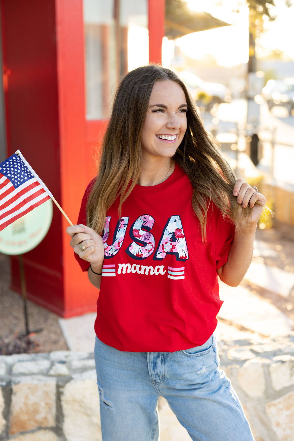 USA Mama Graphic Tee